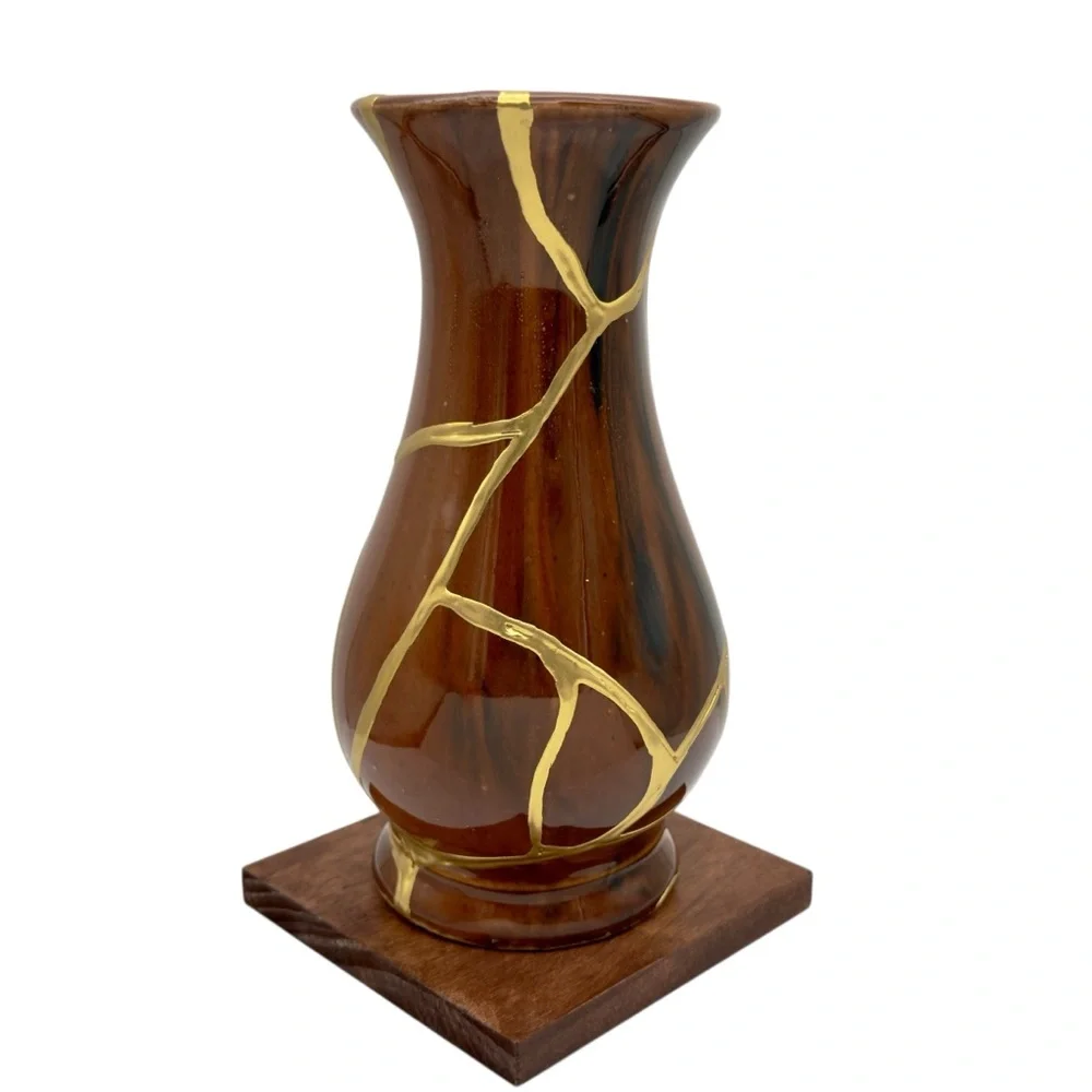 Kintsugi Vase Brown Glazed Pottery Gold Crack Art Anniversary Growth Gift - Picture 9 of 17